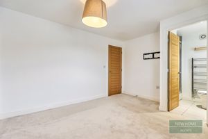 Photo 18- click for photo gallery